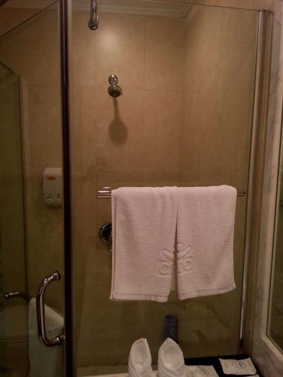 Century Hotel 타이창 객실 사진