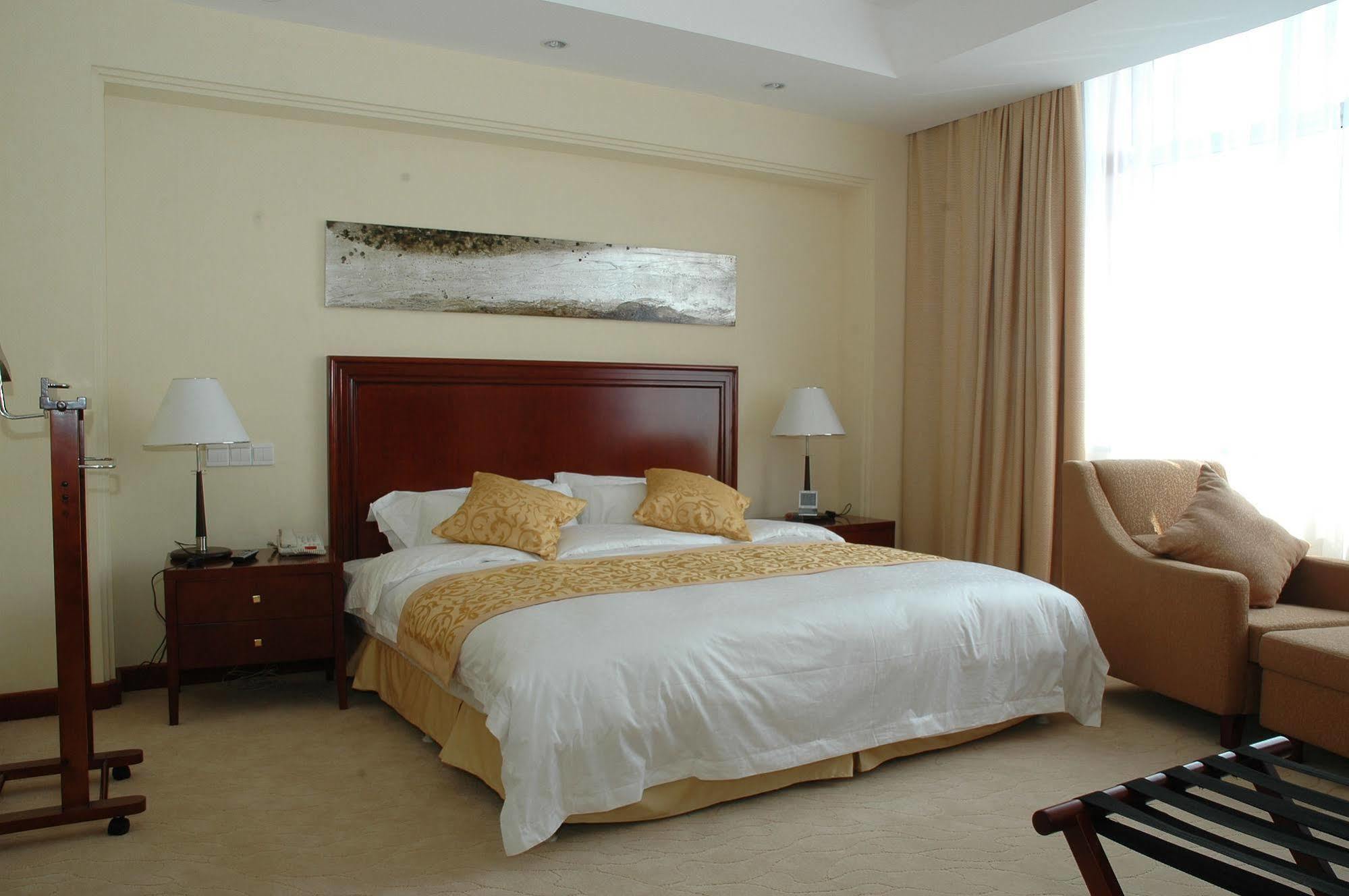 Century Hotel 타이창 외부 사진